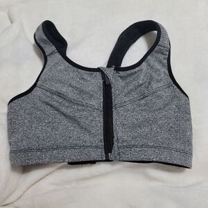 Gray Zip-Front Sports Bra Sz LARGE‎